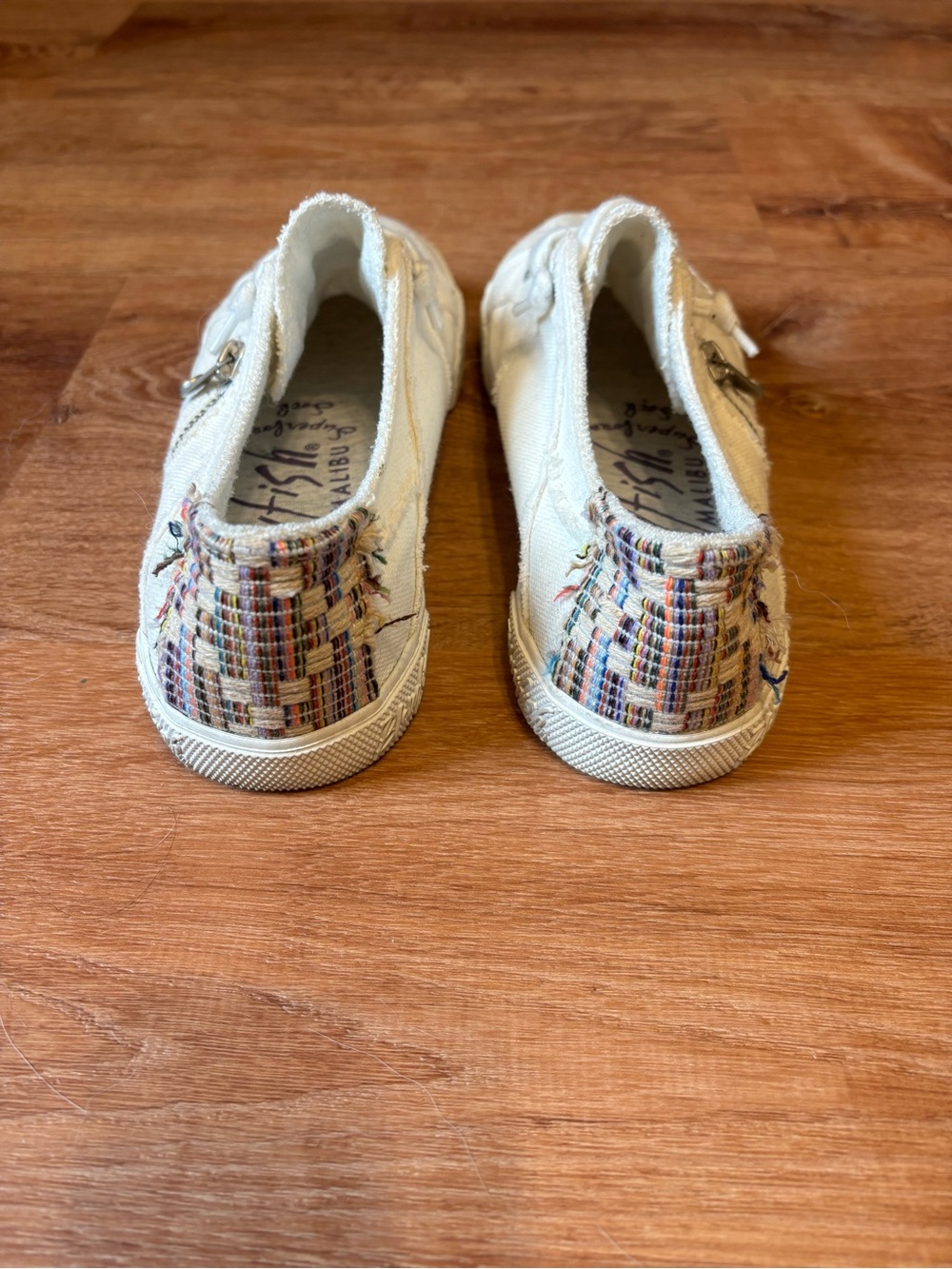 Blowfish Malibu Casual Women's Canvas Sneakers in Off-White 6.5 - Picture 4 of 7